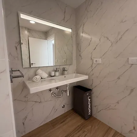 Marie アパート *